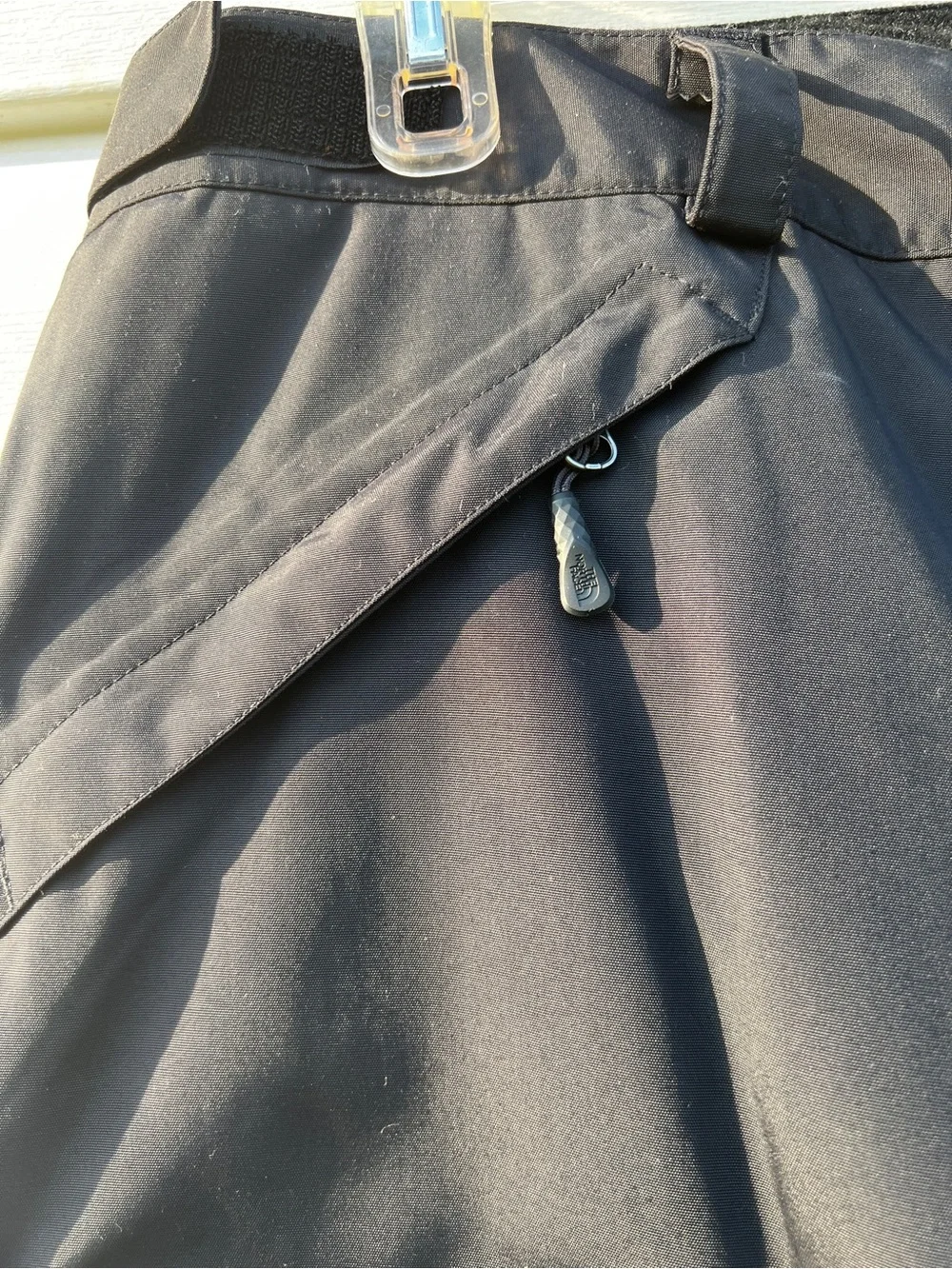CLEAN The North Face size Large Freedom Insulated Ski Pants Black